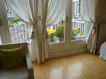Bed And Breakfast Амстердам Нидерланды